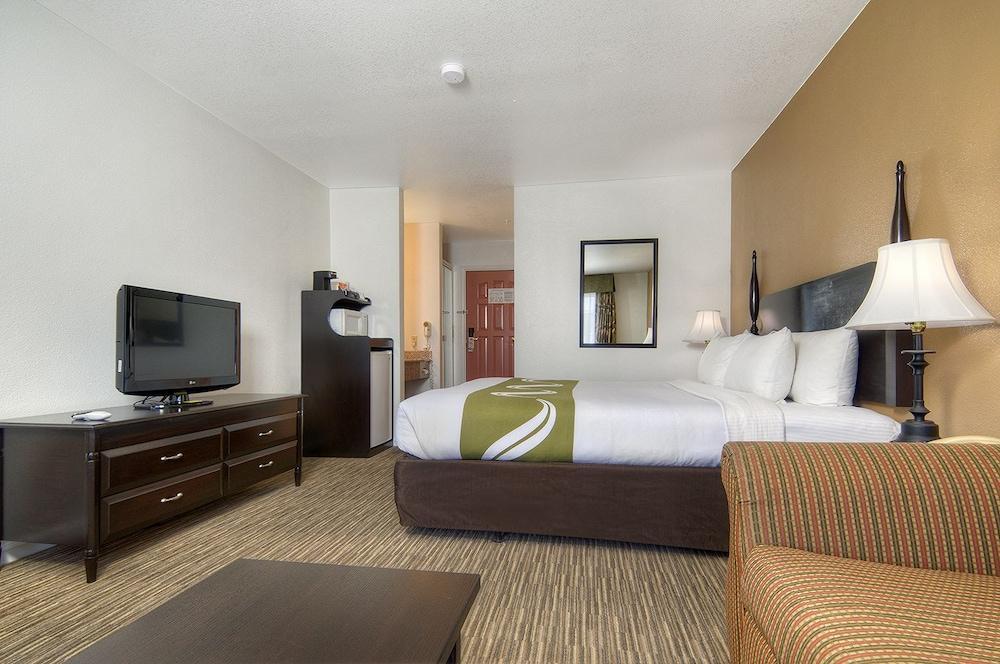 Quality Inn & Suites Tulare Zewnętrze zdjęcie