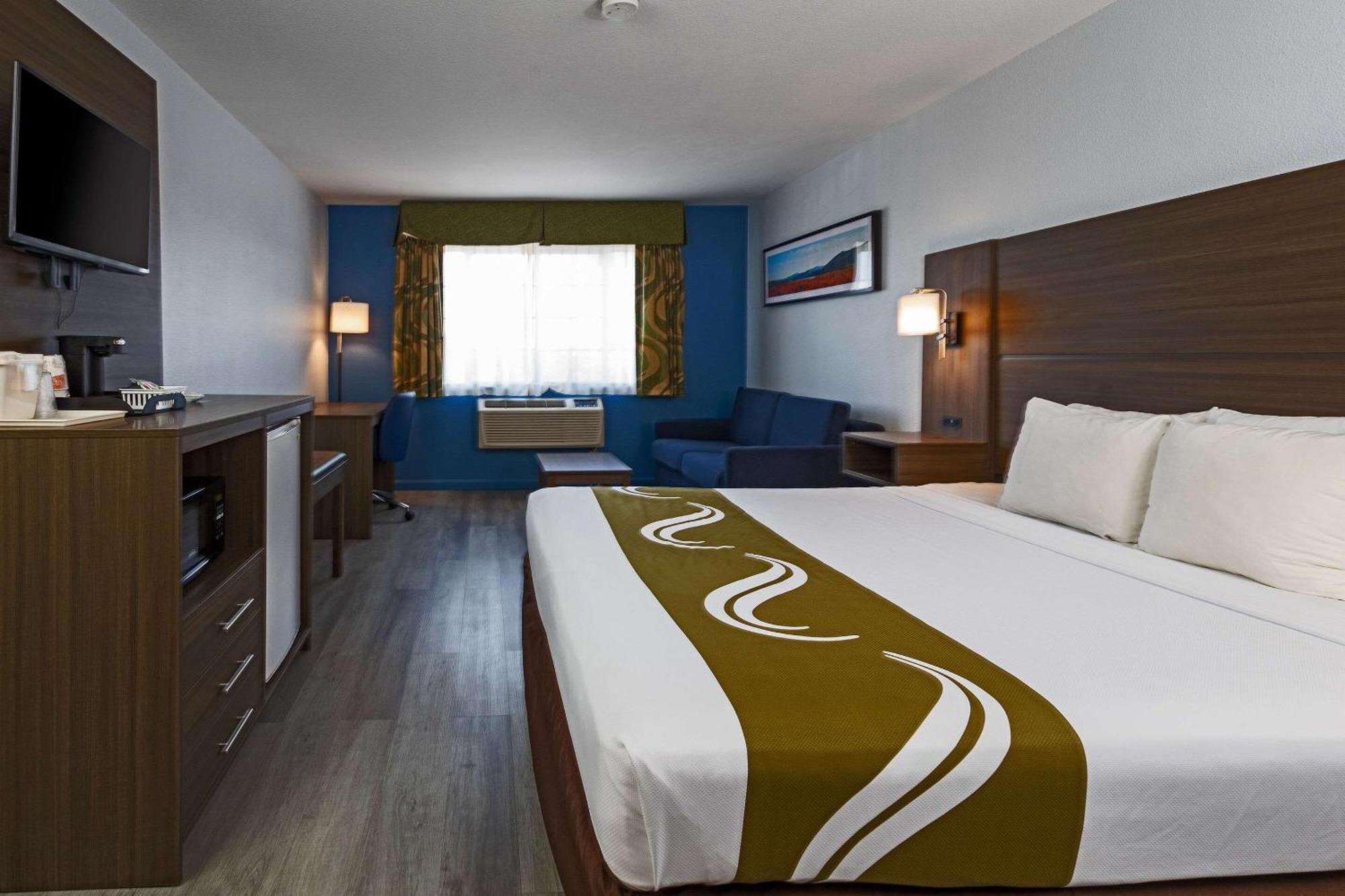 Quality Inn & Suites Tulare Zewnętrze zdjęcie