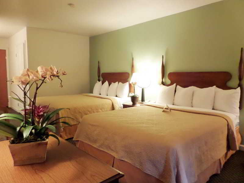 Quality Inn & Suites Tulare Zewnętrze zdjęcie